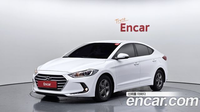 Hyundai AVANTE 2017 — photo 1
