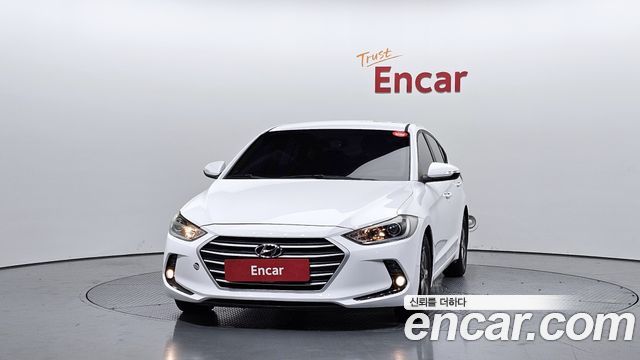 Hyundai AVANTE 2017 — photo 3