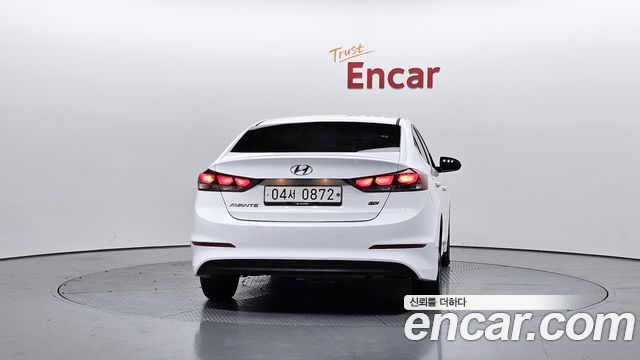 Hyundai AVANTE 2017 — photo 4