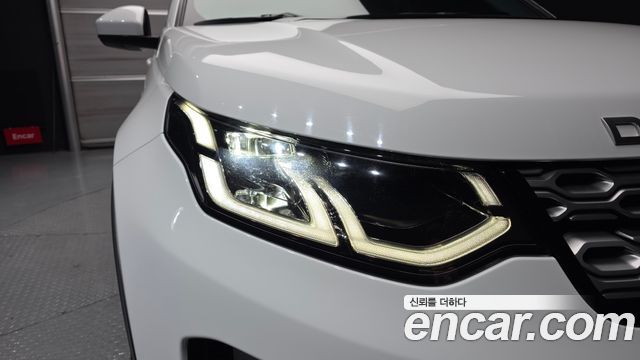 Land Rover Discovery Sport 2020 — photo 8