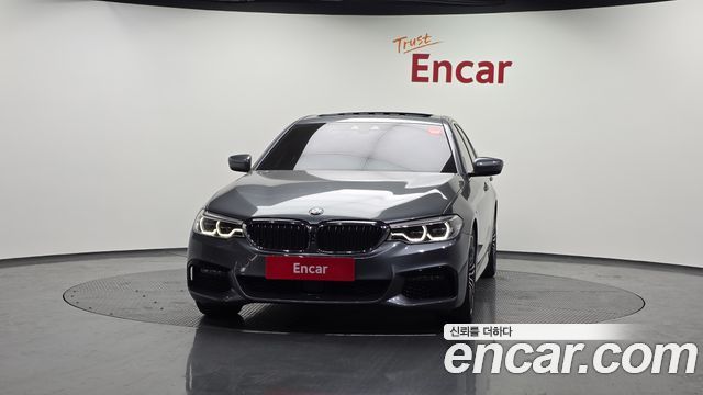 BMW 5-Series 2019 — photo 3