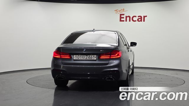 BMW 5-Series 2019 — photo 4