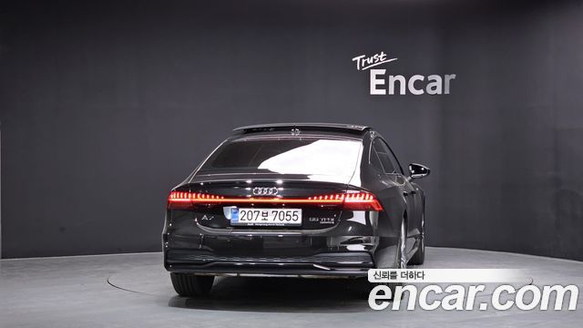 Audi A7 2025 — photo 4