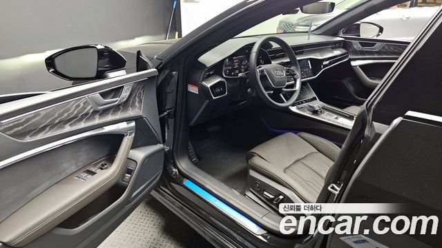 Audi A7 2025 — photo 13
