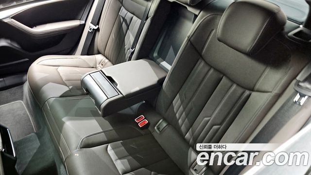 Audi A7 2025 — photo 33