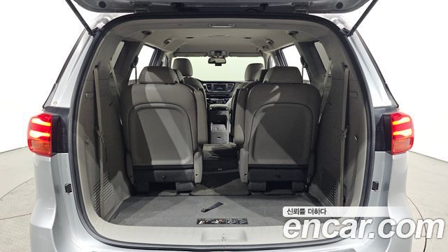 Kia Canival 2020 — photo 26