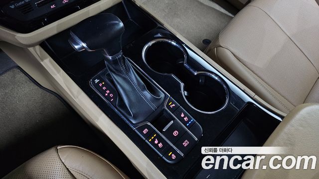 Kia Canival 2019 — photo 12