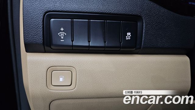 Kia Canival 2019 — photo 22