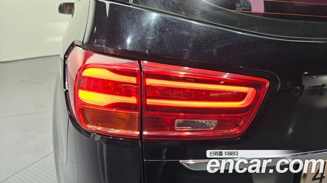 Kia Canival 2019 — photo 9