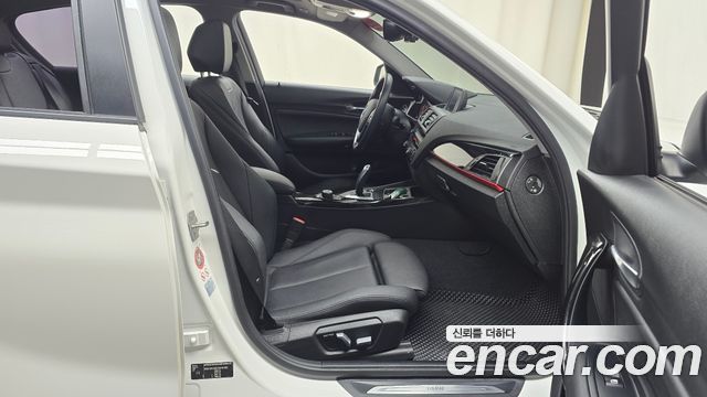 BMW 1-Series 2016 — photo 11