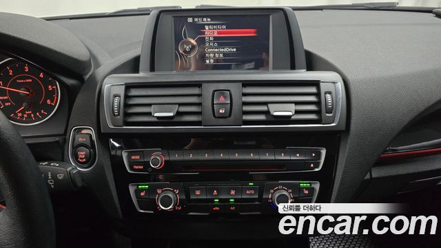 BMW 1-Series 2016 — photo 13
