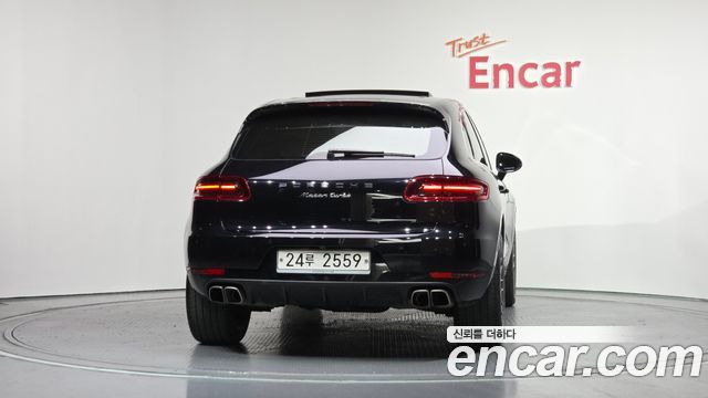 Porsche Macan 2015 — photo 4