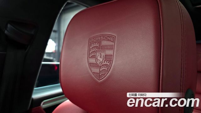 Porsche Macan 2015 — photo 17