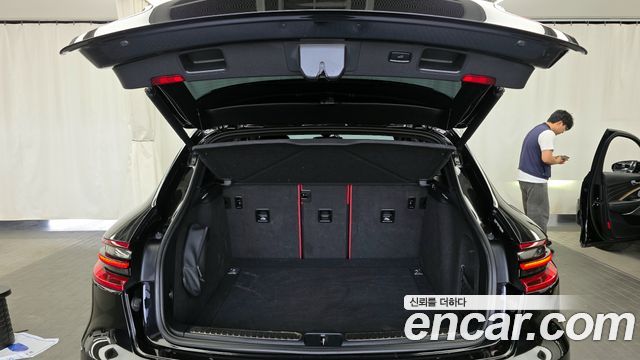 Porsche Macan 2015 — photo 20