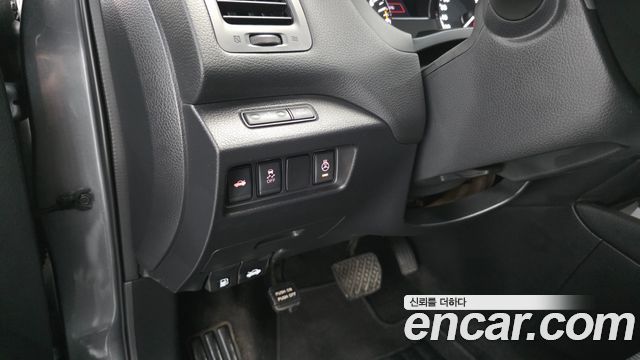 Nissan Altima 2018 — photo 19