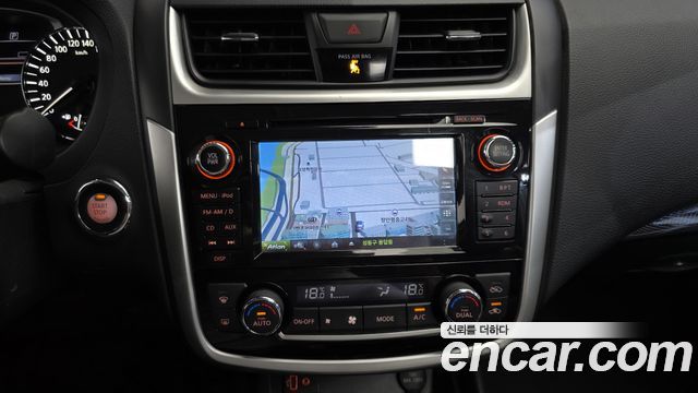 Nissan Altima 2018 — photo 30