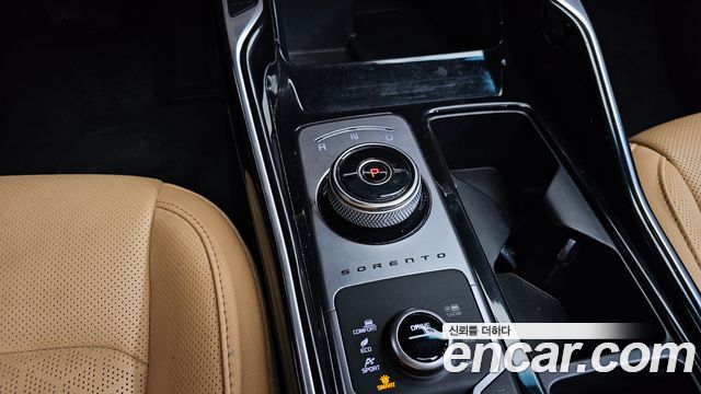 Kia Sorento 2023 — photo 12