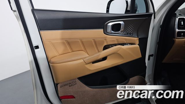Kia Sorento 2023 — photo 14