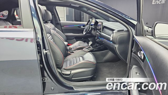 Kia K3 2022 — photo 11
