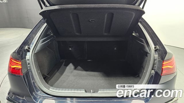 Kia K3 2022 — photo 20