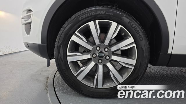 Land Rover Discovery Sport 2018 — photo 5