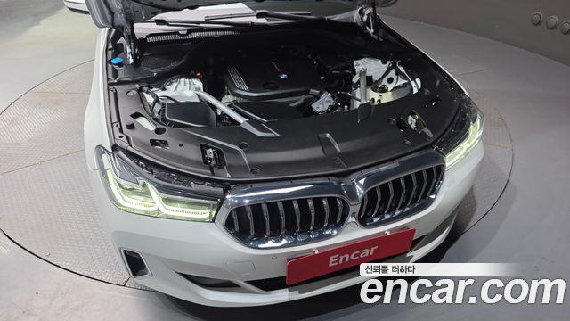 BMW Gran Turismo 2023 — photo 6