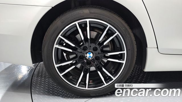 BMW 5-Series 2014 — photo 5