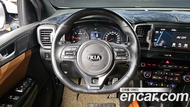 Kia Sportage 2018 — photo 20