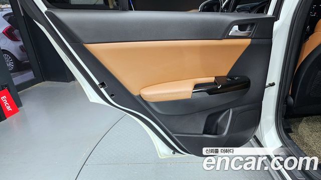 Kia Sportage 2018 — photo 15