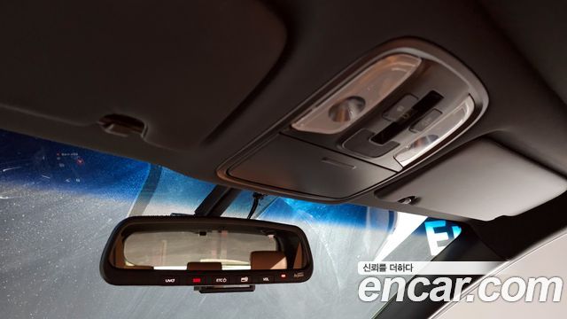 Kia Sportage 2018 — photo 28