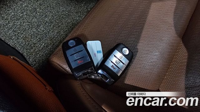 Kia Sportage 2018 — photo 33