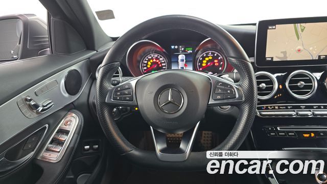 Mercedes-Benz C-Class 2018 — photo 20
