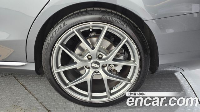 Mercedes-Benz C-Class 2018 — photo 7
