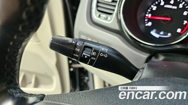 Kia Canival 2017 — photo 18