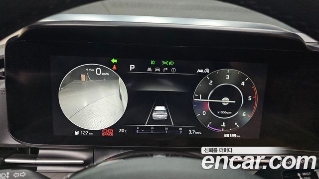 Kia Canival 2021 — photo 8