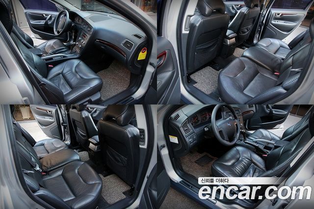 Volvo XC70 2001 — photo 11