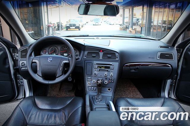 Volvo XC70 2001 — photo 13