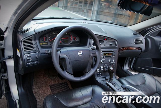 Volvo XC70 2001 — photo 14