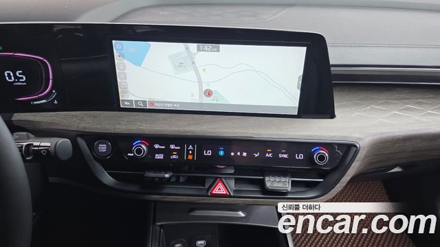 Kia K8 2023 — photo 15