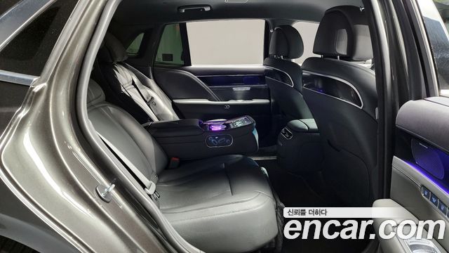 Genesis G90 2023 — photo 17