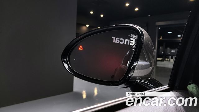 Genesis G90 2023 — photo 19