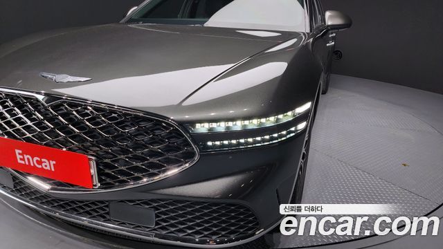 Genesis G90 2023 — photo 8