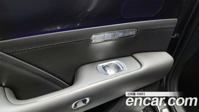 Genesis G90 2023 — photo 27