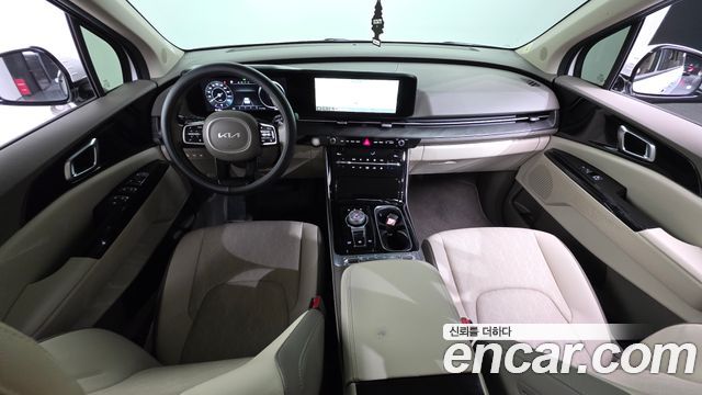 Kia Canival 2022 — photo 10