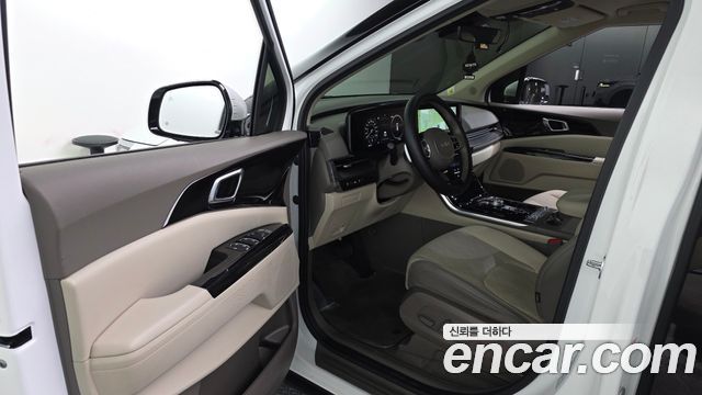 Kia Canival 2022 — photo 13