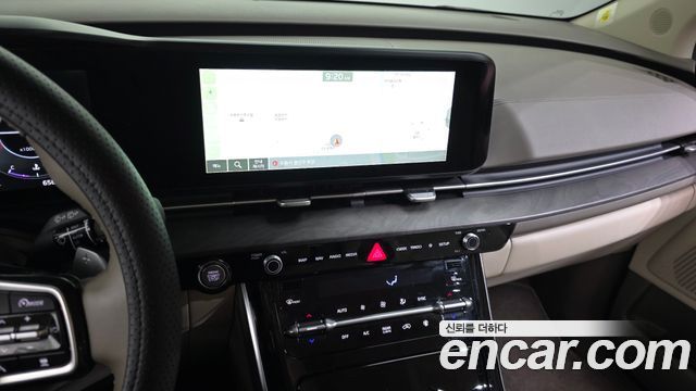 Kia Canival 2022 — photo 20