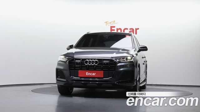 Audi Q7 2022 — photo 3