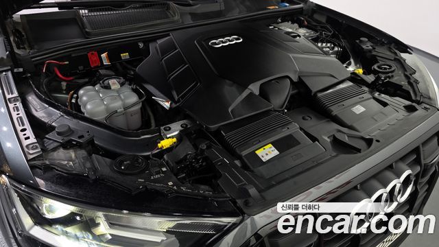 Audi Q7 2022 — photo 6