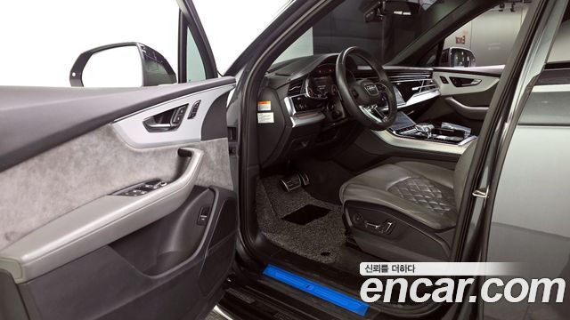 Audi Q7 2022 — photo 13