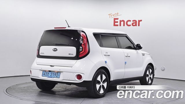 Kia Soul 2018 — photo 2
